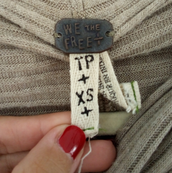 Free People We The Free Top People Lover Ribbed Long Sleeve Taupe XS Vegan Rayon - Picture 4 of 16